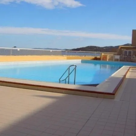 Apartment Port De 2 *